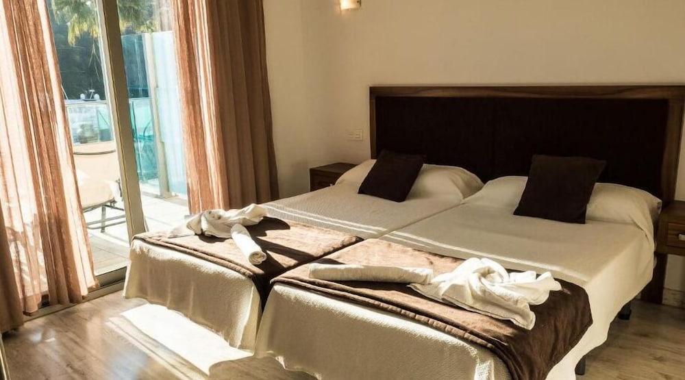 Porto Drach Aparthotel & Suites Porto Cristo Εξωτερικό φωτογραφία