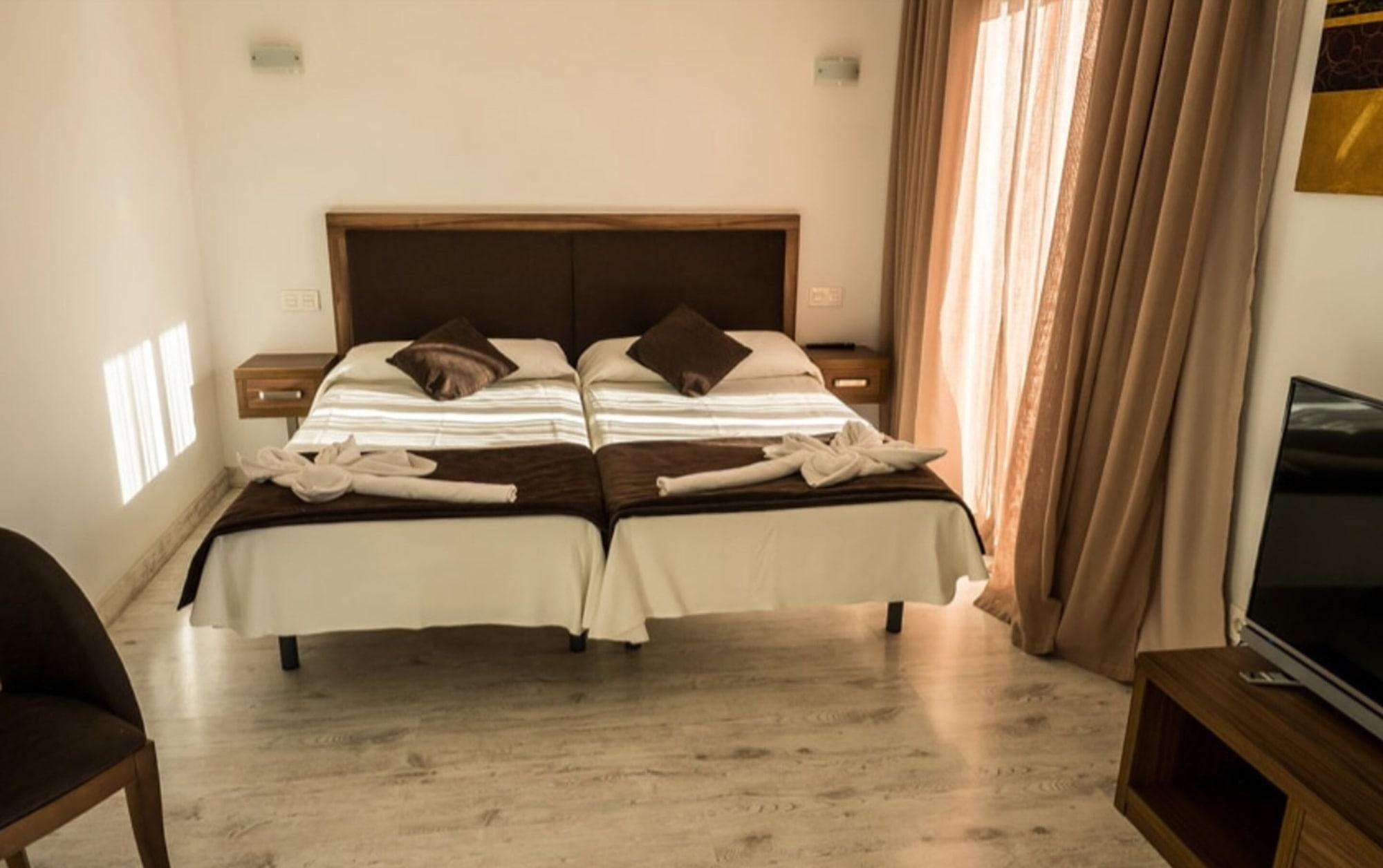 Porto Drach Aparthotel & Suites Porto Cristo Εξωτερικό φωτογραφία